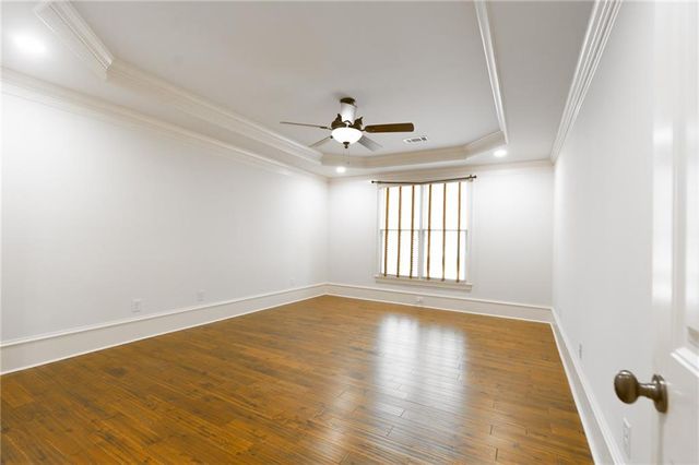 5127 Bentwater Lane SW, Lilburn, GA 30047