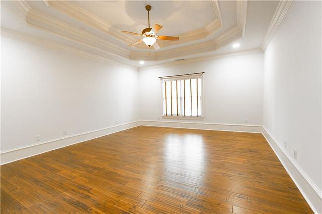 5127 Bentwater Lane SW, Lilburn, GA 30047