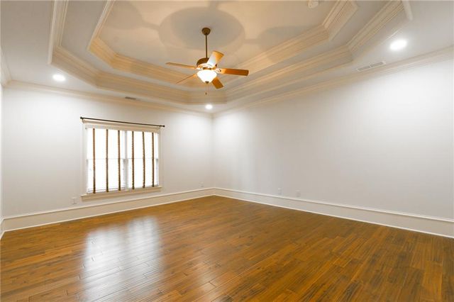 5127 Bentwater Lane SW, Lilburn, GA 30047