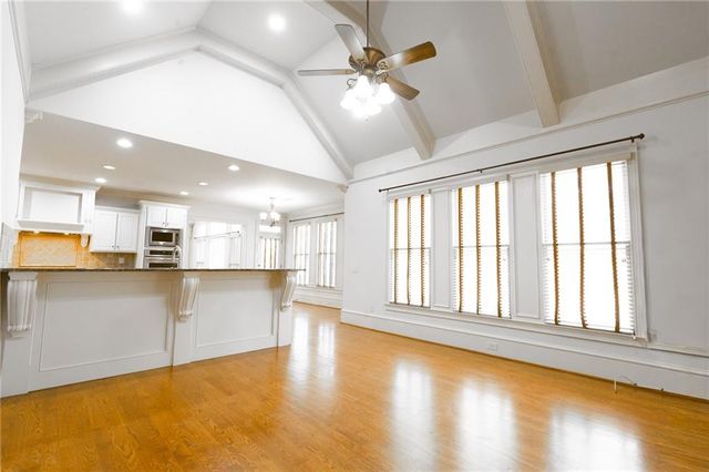 5127 Bentwater Lane SW, Lilburn, GA 30047