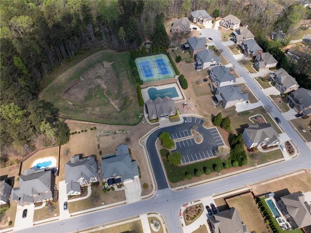 5127 Bentwater Lane SW, Lilburn, GA 30047