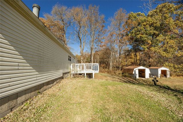 198 W Drive Rd, Plain Grove Twp, PA 16156