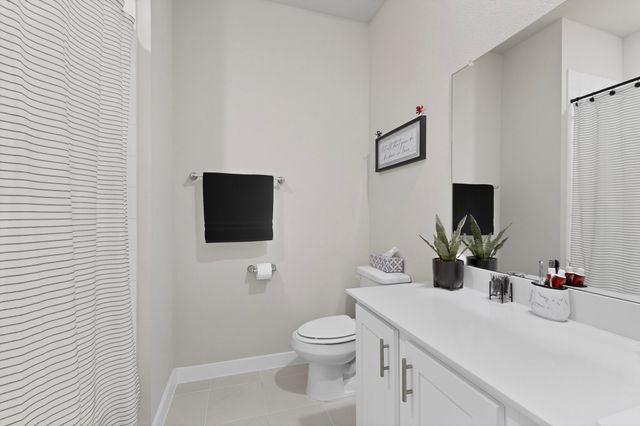 655 Southern Hills Drive, Red Oak, TX 75154