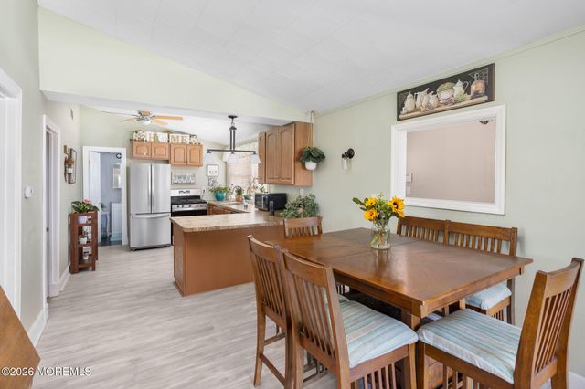 24 W Mohawk Drive, Little Egg Harbor, NJ 08087
