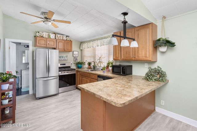 24 W Mohawk Drive, Little Egg Harbor, NJ 08087