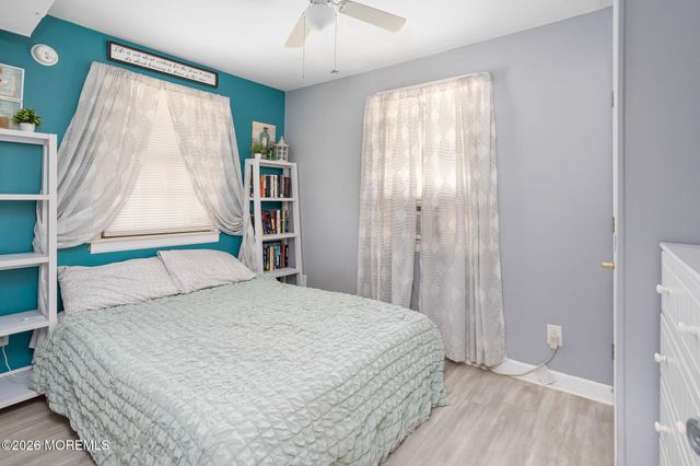 24 W Mohawk Drive, Little Egg Harbor, NJ 08087