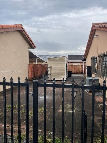 13253 SW 28th St, Miami, FL 33175