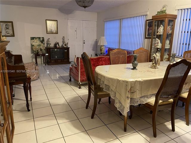 13253 SW 28th St, Miami, FL 33175