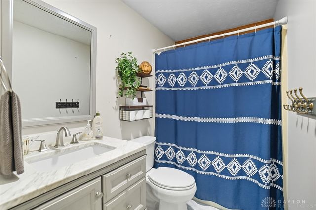 285 Nikki Court, Franklin, OH 45005