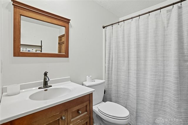 285 Nikki Court, Franklin, OH 45005