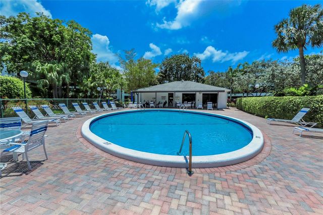 1480 Sheridan St 26B, Hollywood, FL 33020