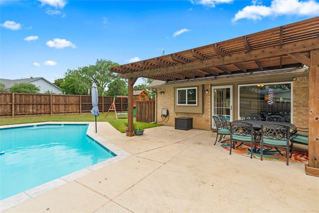 4000 Churchill Drive, Flower Mound, TX 75028