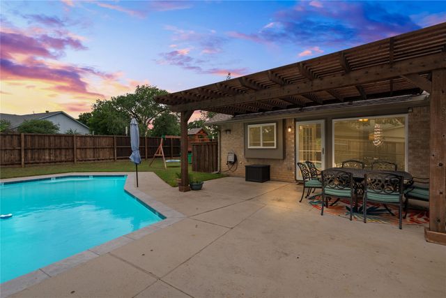 4000 Churchill Drive, Flower Mound, TX 75028