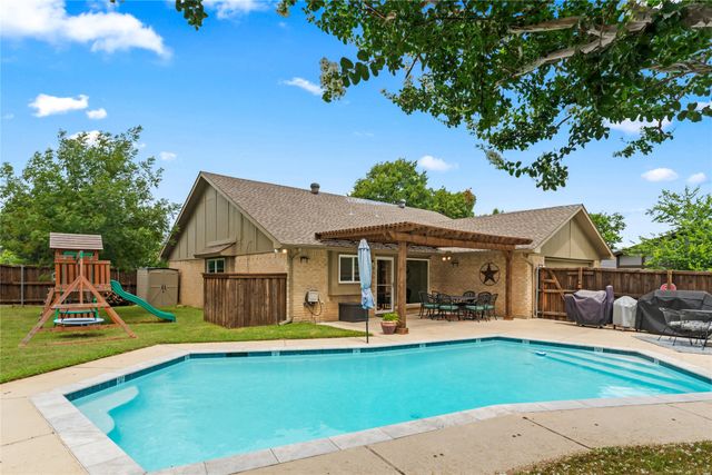 4000 Churchill Drive, Flower Mound, TX 75028