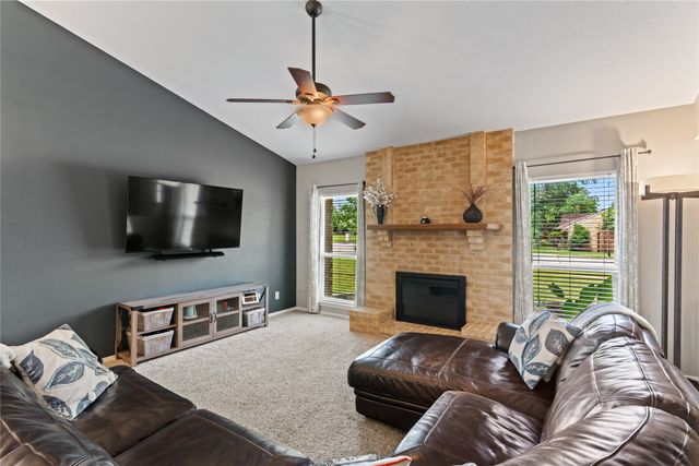 4000 Churchill Drive, Flower Mound, TX 75028