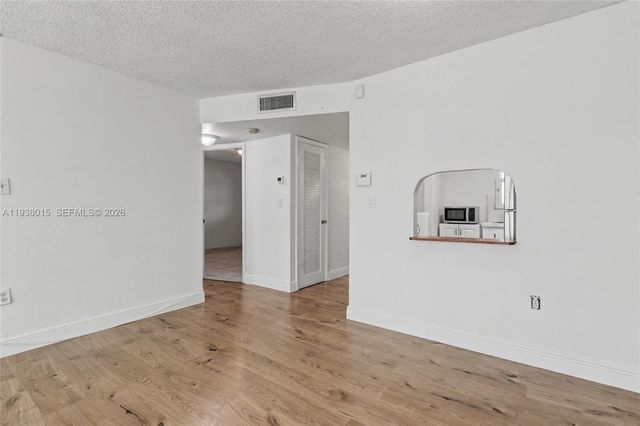 2831 Sunrise Lakes Drive E 204, Sunrise, FL 33322