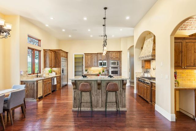 640 Lakeridge Dr, Auburn, CA 95603