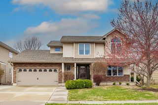 2002 2nd Avenue SE, Altoona, IA 50009