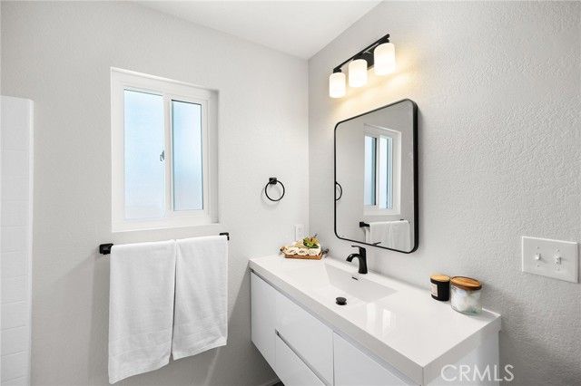 709 Carol, Hemet, CA 92543