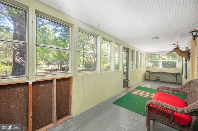 13641 FARMER DR, Woodford, VA 22580