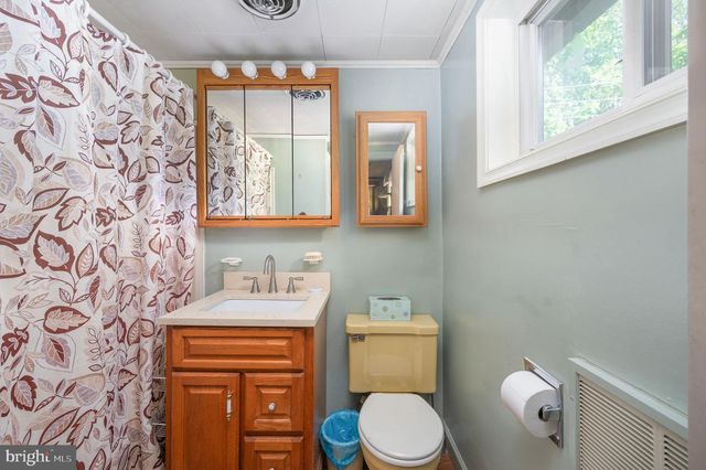 13641 FARMER DR, Woodford, VA 22580