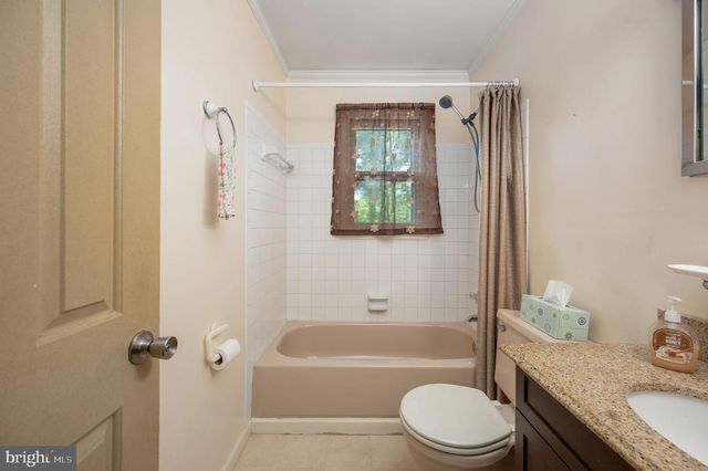 13641 FARMER DR, Woodford, VA 22580