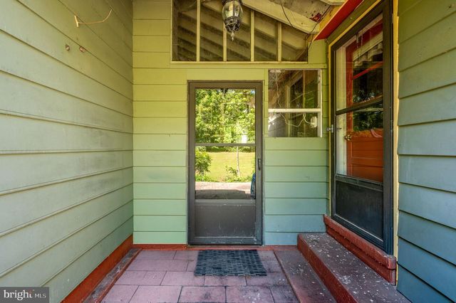 13641 FARMER DR, Woodford, VA 22580