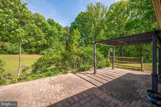 13641 FARMER DR, Woodford, VA 22580