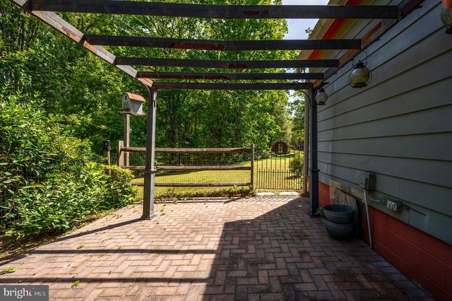 13641 FARMER DR, Woodford, VA 22580