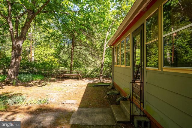 13641 FARMER DR, Woodford, VA 22580