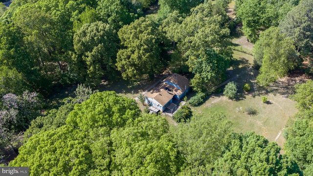 13641 FARMER DR, Woodford, VA 22580