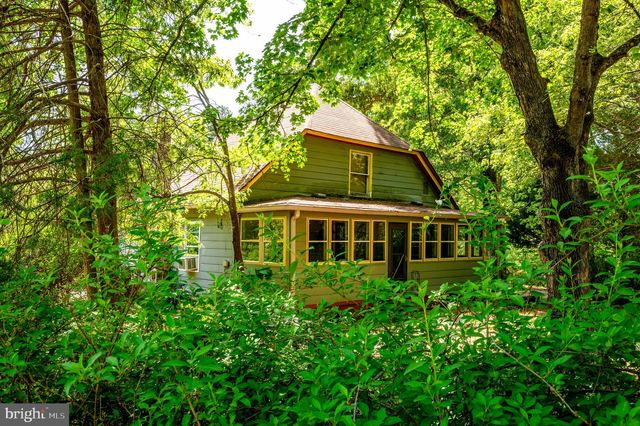 13641 FARMER DR, Woodford, VA 22580