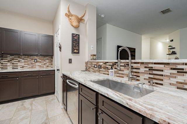 2716 Winterberry Lane, Little Elm, TX 75068