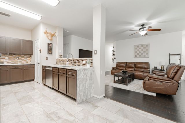 2716 Winterberry Lane, Little Elm, TX 75068