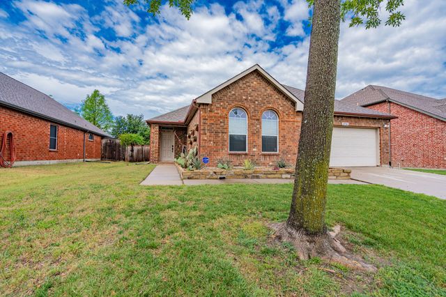 2716 Winterberry Lane, Little Elm, TX 75068