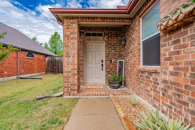 2716 Winterberry Lane, Little Elm, TX 75068