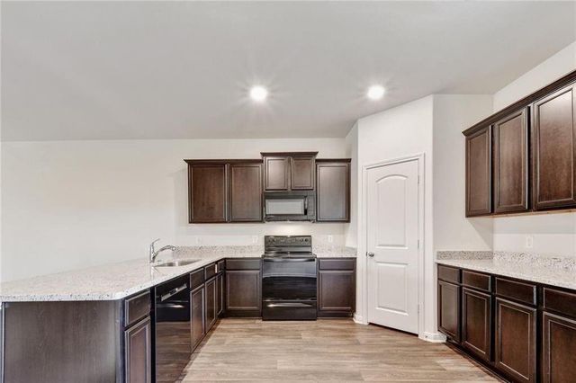 317 Hyacinth WAY, Jarrell, TX 76537
