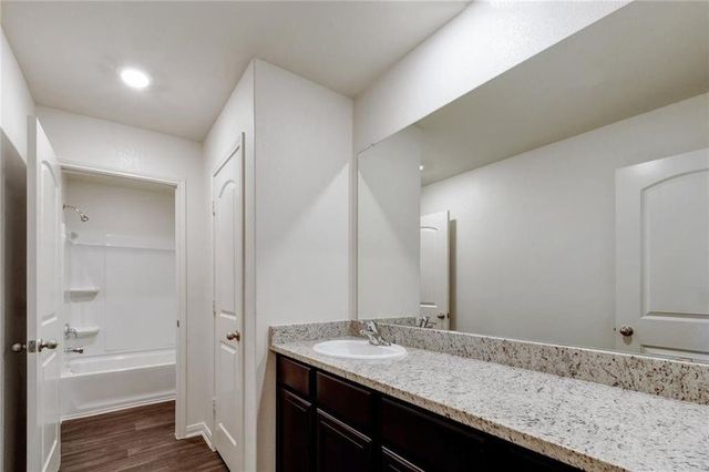317 Hyacinth WAY, Jarrell, TX 76537