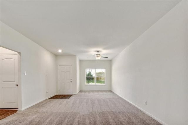 317 Hyacinth WAY, Jarrell, TX 76537
