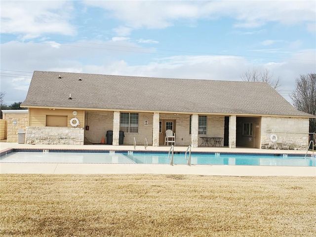 317 Hyacinth WAY, Jarrell, TX 76537