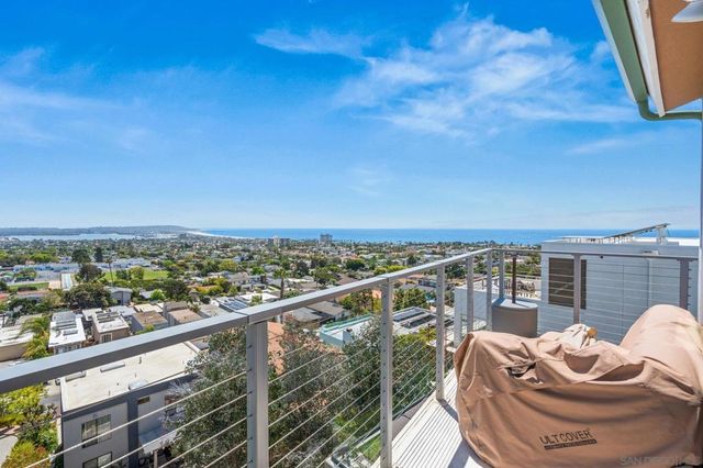 1243 1245 Van Nuys St, San Diego, CA 92109