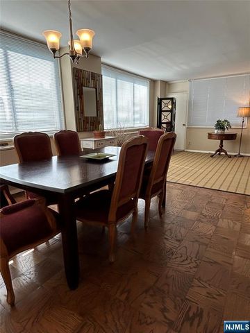 2150 Center 6F, Fort Lee, NJ 07024