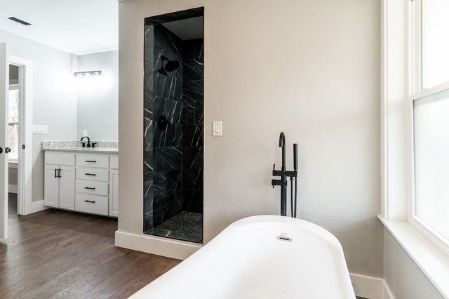 788 FM 2571, Smithville, TX 78957