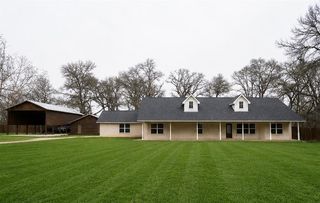 788 FM 2571, Smithville, TX 78957