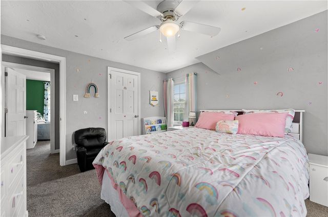 275 Old Clairton Rd, Pleasant Hills, PA 15236
