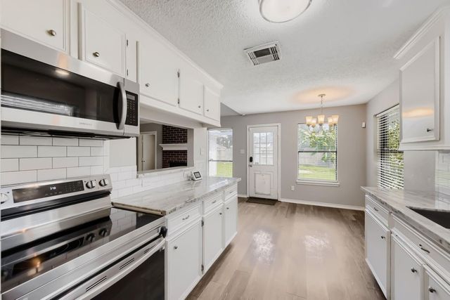 3074 County Road 855b, Alvin, TX 77511