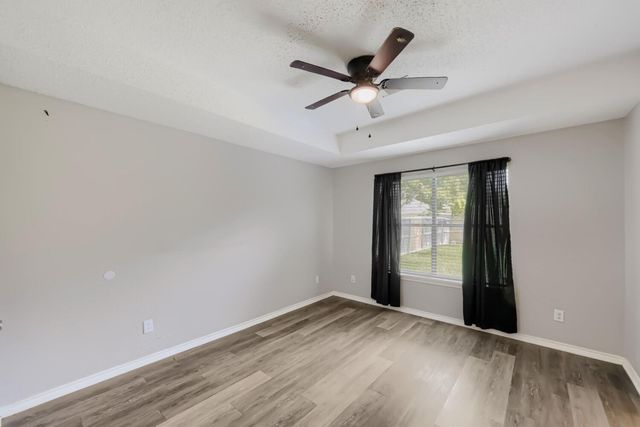 3074 County Road 855b, Alvin, TX 77511