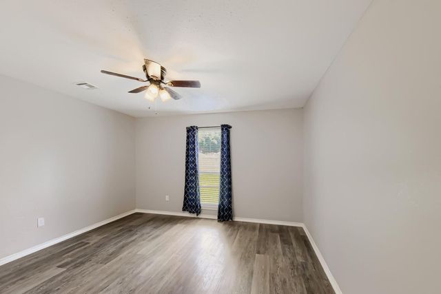 3074 County Road 855b, Alvin, TX 77511