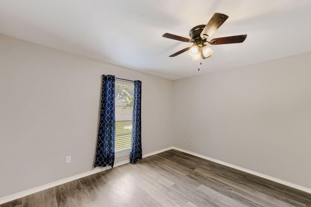 3074 County Road 855b, Alvin, TX 77511