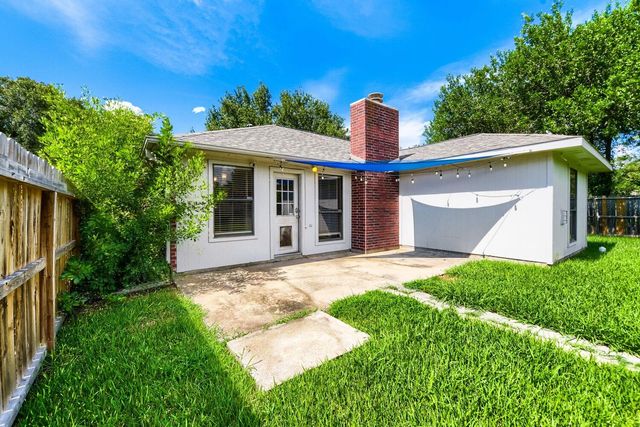 3074 County Road 855b, Alvin, TX 77511